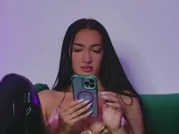 Chaturbate Live Porn of lorawarnner