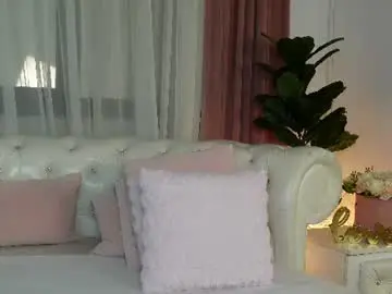 Chaturbate Sex Cam of ninacrystal