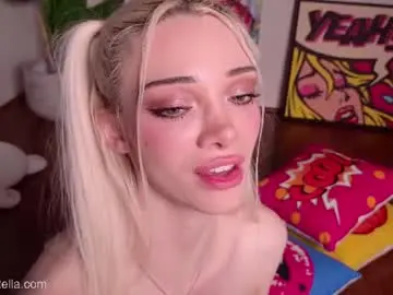 Chaturbate Live Sex Cam of bunnydollstella