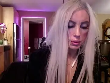 Chaturbate Free Porn Cam of danikawhite69