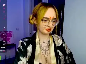 Chaturbate Adult Video Chat of arcticivy