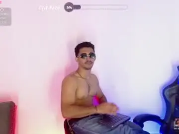 Chaturbate Free Porn Cam of caius_bigcock1