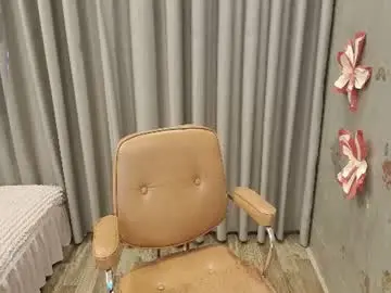 Chaturbate Live Porn of serena_angel18