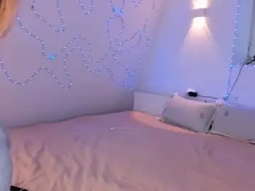 Chaturbate Live Sex Cam of sttyllezz