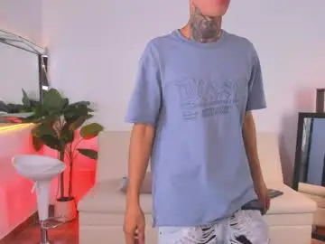 Chaturbate Best live sex cam show of darwin_stark