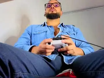 Chaturbate Live Porn of ernesto_rodriguez_82