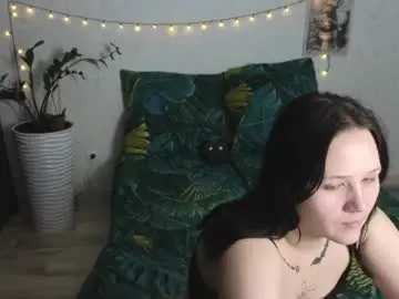 Chaturbate Live Sex Cam of tori_sweet_tori