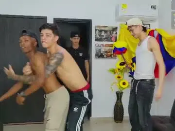 Chaturbate Live Porn of voyeurism_guys