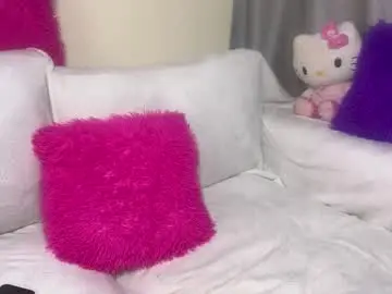 Chaturbate Live Sex Cam of sexy_aluna