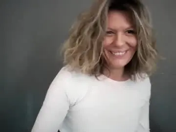 Chaturbate Free Live Porn of haileys123
