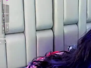 Chaturbate Watch Live Sex Cams of paranoidtemptaion_