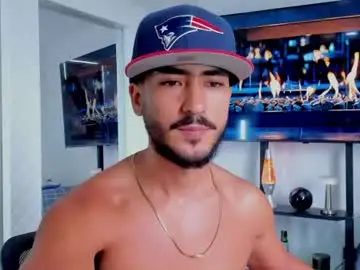 Chaturbate Adult Video Chat of david_johnson372