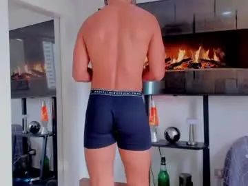 Chaturbate Live Sex Cam of david_johnson372