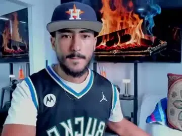 Chaturbate Free Porn Cam of david_johnson372