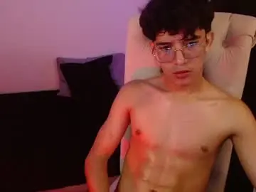 Chaturbate Live Porn of noah_millerx_