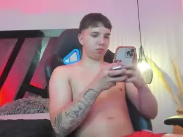 Chaturbate Sex Chat of andy_miller5