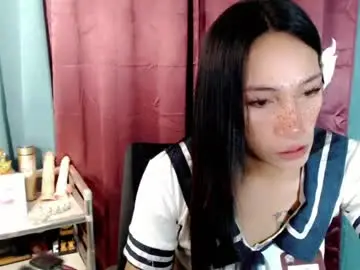 Chaturbate Sex Cam of pinay_lucy