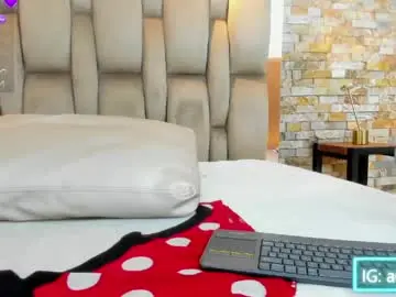 Chaturbate Sex Cam of aria_paul