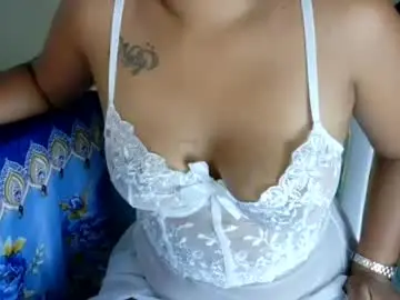 Chaturbate Watch Live Sex Cams of diamond_lucy83