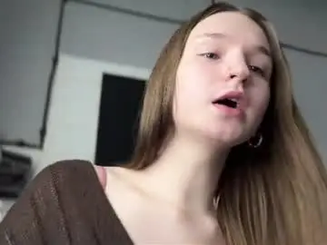 Chaturbate Live Sex Cam of nloraaa
