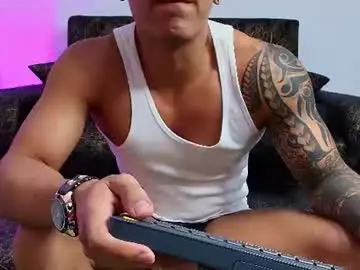 Chaturbate Live Porn of brayaanfit