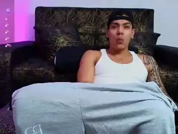 Chaturbate Free Live Porn of brayaanfit