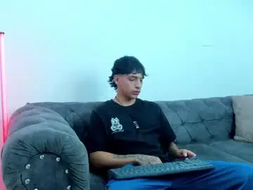 Chaturbate Watch Live Sex Cams of kroywave