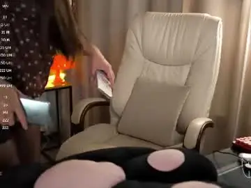 Chaturbate Live Sex Cam of avelyssa