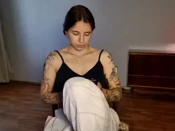 Chaturbate Adult Webcam of lucyrait
