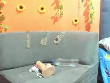 Chaturbate Live Sex Cam of nahirobyy_ebonyy