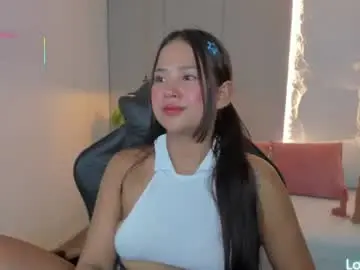Chaturbate Nude Webcam of isabella_florez22