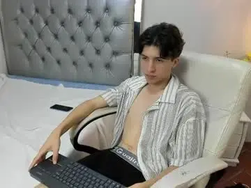 Chaturbate Free Porn Cam of marcoviolet