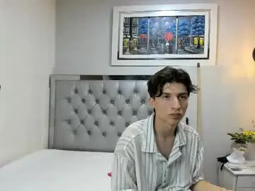 Chaturbate Adult Webcams of marcoviolet