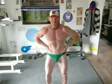 Chaturbate Free Live Porn of bigredmachine25