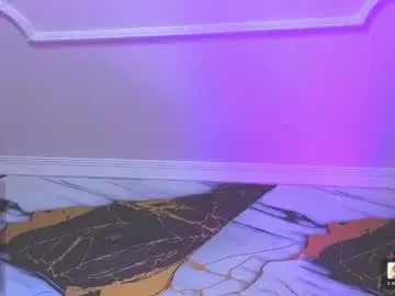 Chaturbate Live Sex of dark_nina__