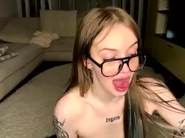 Chaturbate Live Porn of hip_hop_baby