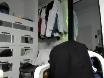 Chaturbate Best live sex cam show of sky_wild