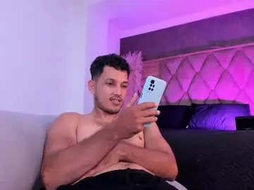 Chaturbate Sex Cam of eimyandmaxi