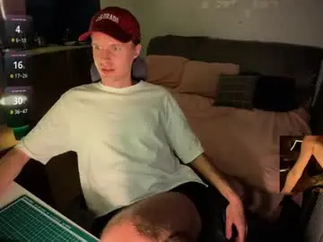 Chaturbate Live Sex Cam of leonnextdoor
