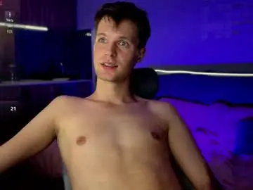 Chaturbate Live Porn of leonnextdoor