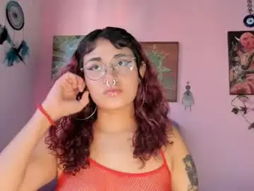 Chaturbate Live Porn of maddy_jhonsson