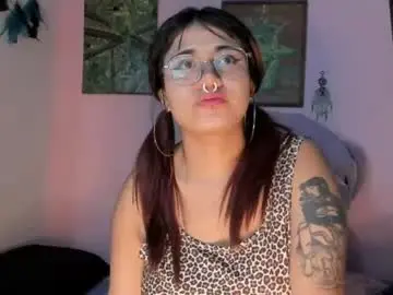 Chaturbate Live Sex Cam of maddy_jhonsson