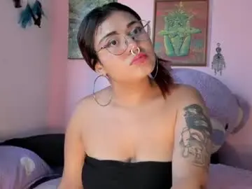 Chaturbate Free Live Porn of maddy_jhonsson
