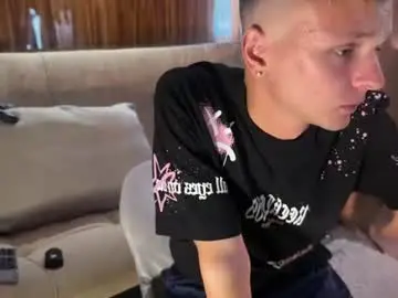 Chaturbate Watch Live Sex Cams of logan_mett