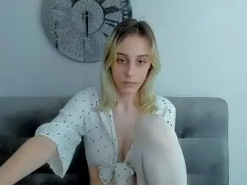 Chaturbate Best live sex cam show of milaglow