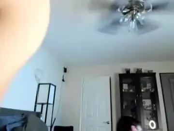 Chaturbate Live Sex of trophytroy