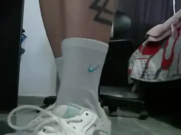 Chaturbate Live Sex Cam of keylie_saenz28