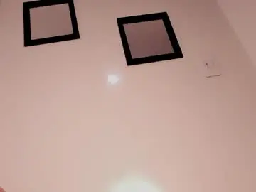 Chaturbate Live Porn of ninacollinss1