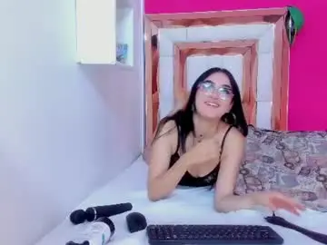 Chaturbate Live Porn of camila_and_johan_naughty