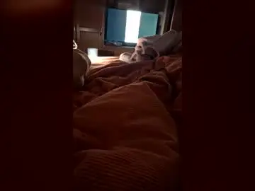 Chaturbate Live Sex Cam of kinkycheeks101
